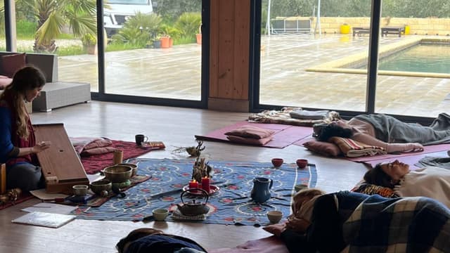 Coro Cosmico in Sanscrito