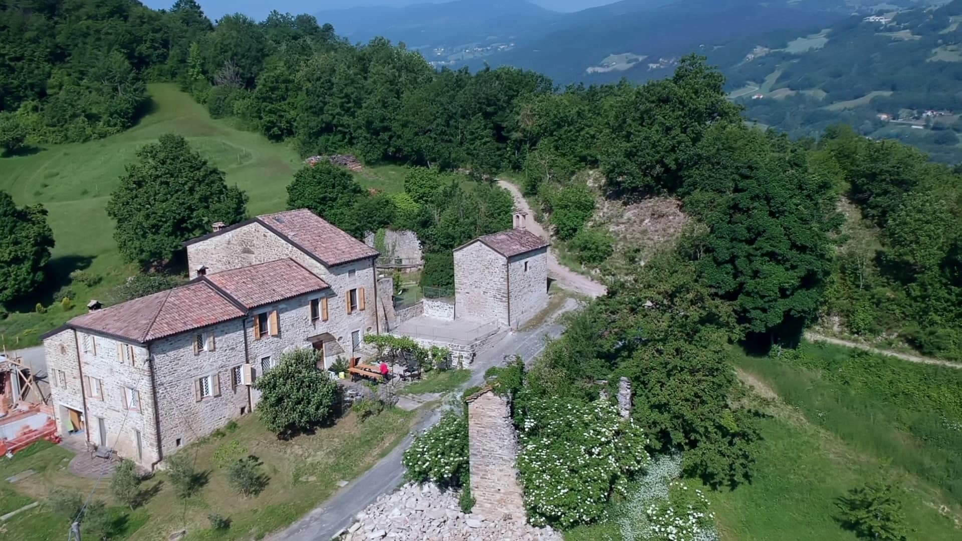 SacreTerre